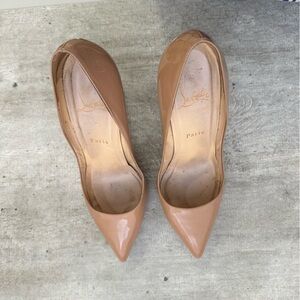 Christian Louboutin Beige Nude Patent Leather Pigalle 100 Pumps Size 38